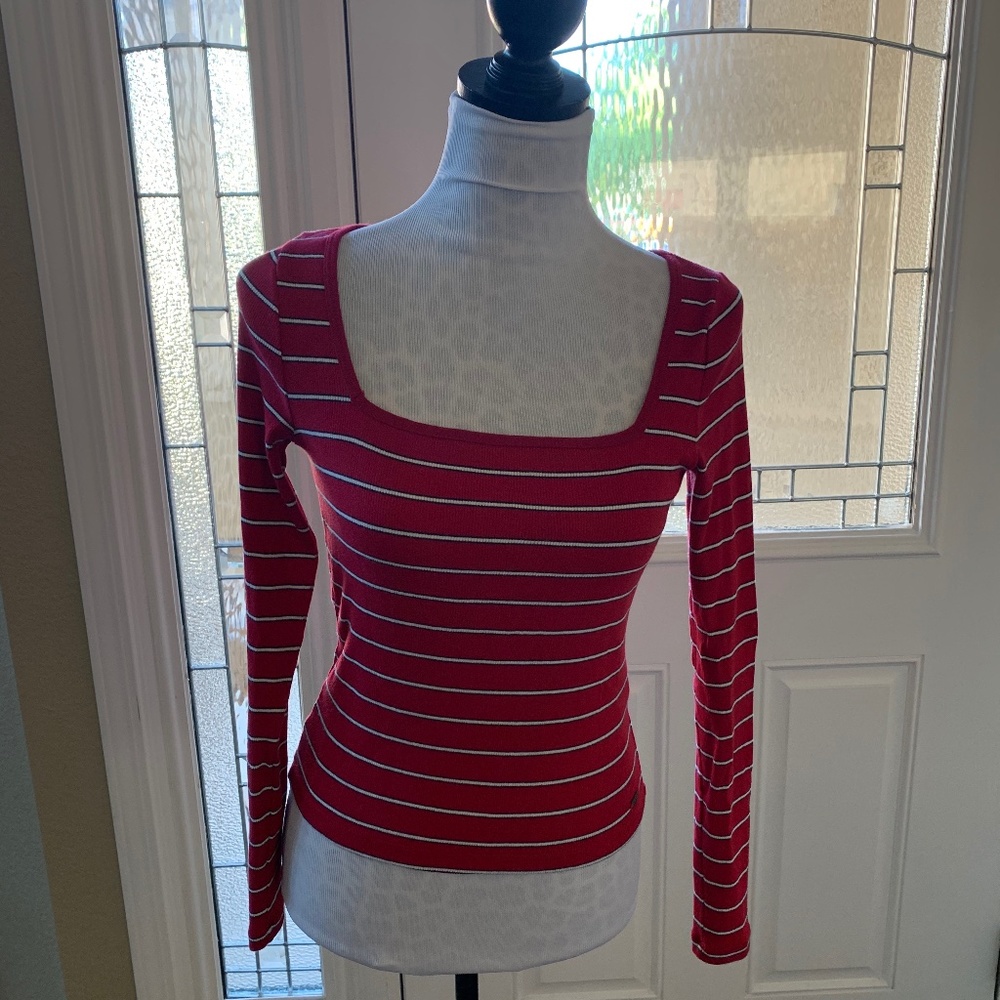 Hollister Square Neck Long Sleeve